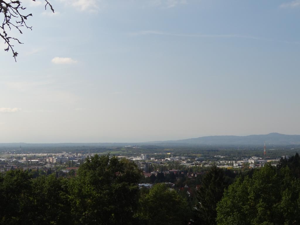 Lettisches Haus Hotel Gundelfingen  Buitenkant foto